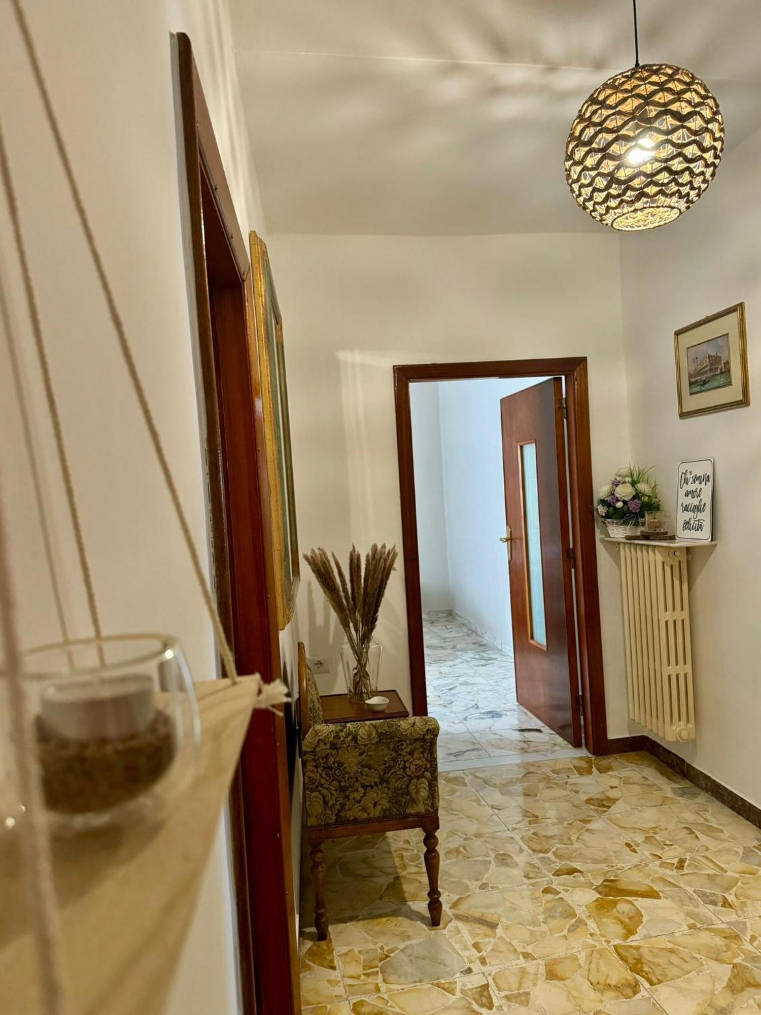 モンテ・サンタンジェロEly Houseアパートメント エクステリア 写真