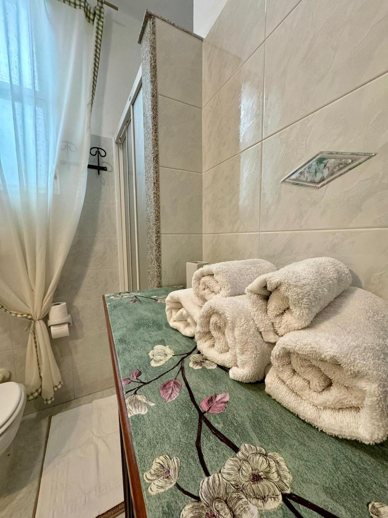 モンテ・サンタンジェロEly Houseアパートメント エクステリア 写真